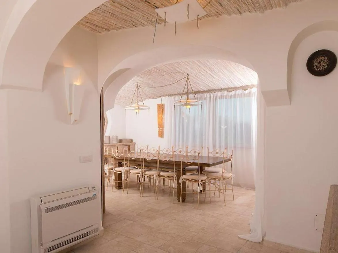 Luxury Villa In Cala Del Faro Porto Cervo 0*,
